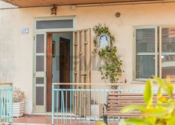 Casa all\'aperto - Quadrilocale Via Giuseppe Botarelli
 
25, Ischia di Castro - foto 1