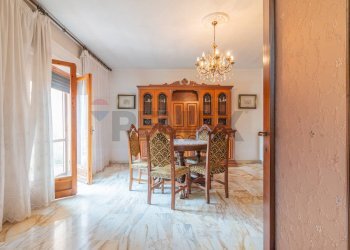 Sala da pranzo - Quadrilocale Via Giuseppe Botarelli
 
25, Ischia di Castro - foto 5