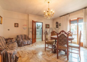 Sala da pranzo - Quadrilocale Via Giuseppe Botarelli
 
25, Ischia di Castro - foto 8