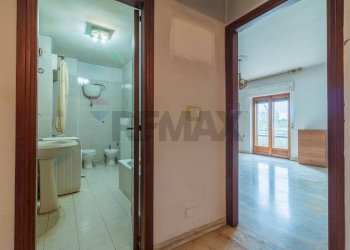 Hall / corridoio - Quadrilocale Via Giuseppe Botarelli
 
25, Ischia di Castro - foto 15