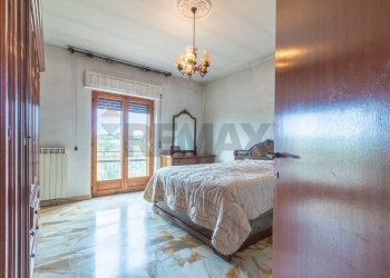 Camera / camera da letto - Quadrilocale Via Giuseppe Botarelli
 
25, Ischia di Castro - foto 23