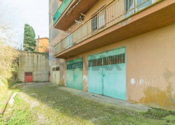 Edificio all\'aperto - Quadrilocale Via Giuseppe Botarelli
 
25, Ischia di Castro - foto 28