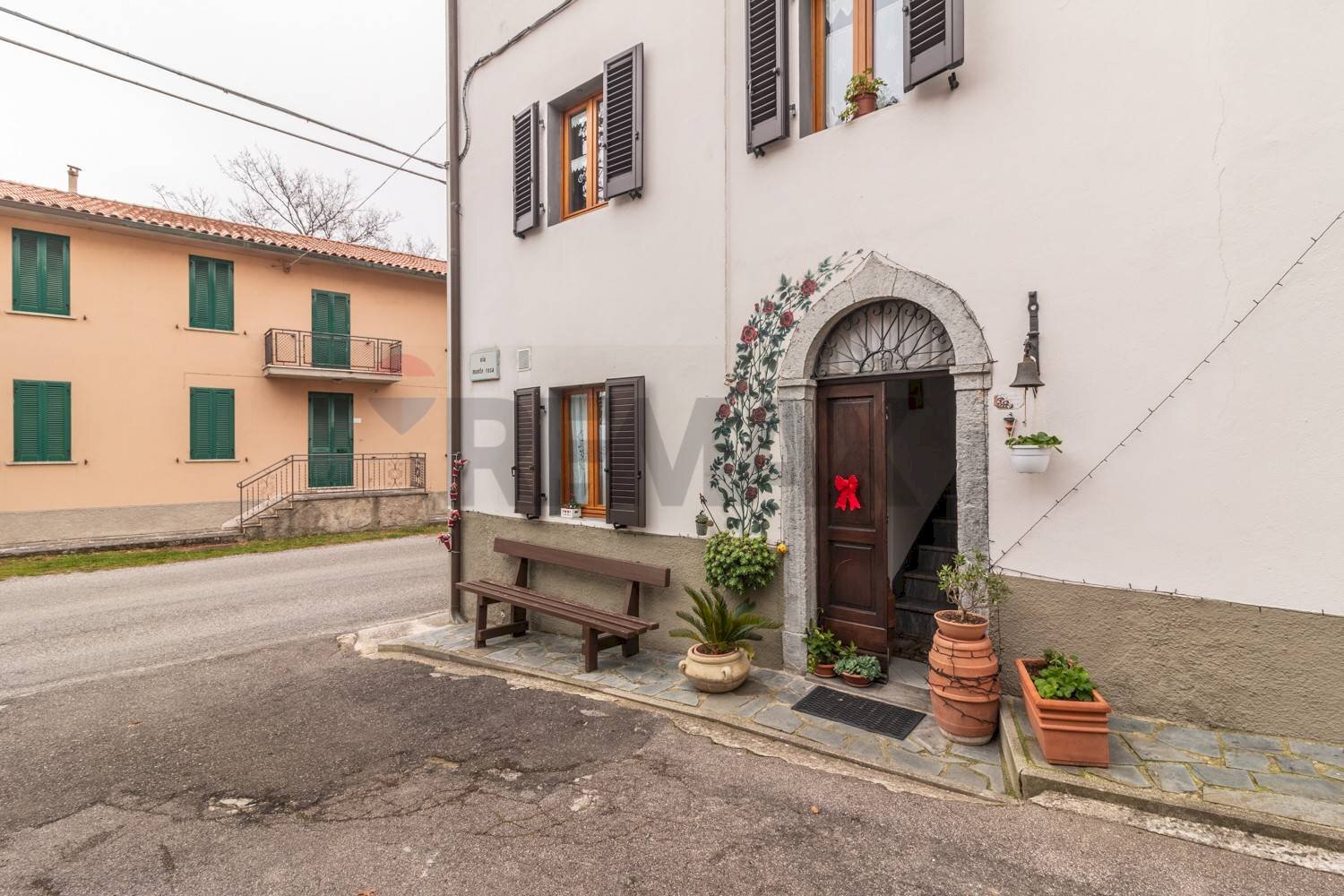 Casa all\'aperto - Quadrilocale Via monte rosa
 
1, Semproniano - foto 3