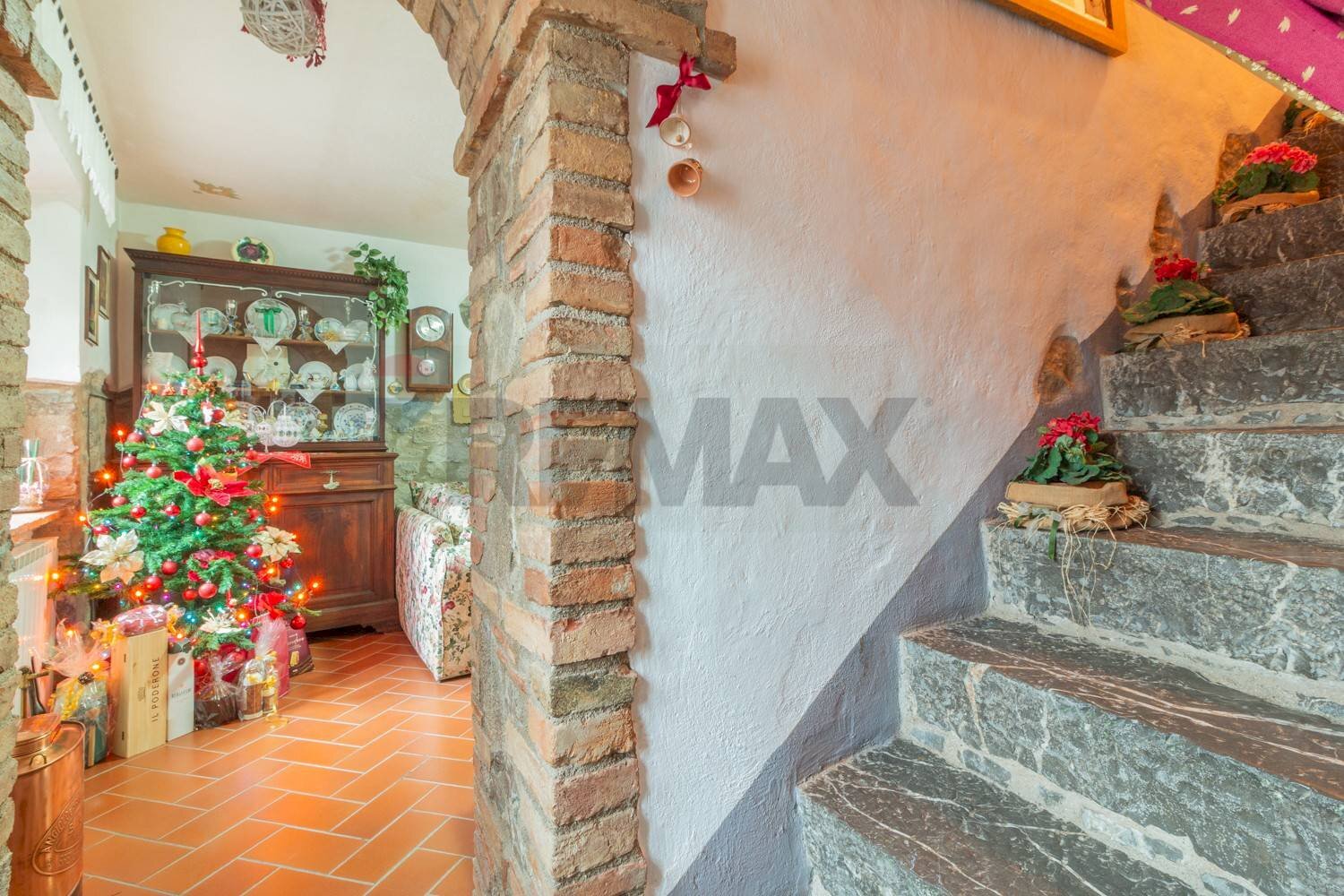 Scale - Four-room apartment Via monte rosa
 
1, Semproniano - photo 1