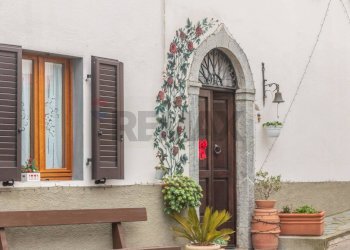 Casa all\'aperto - Quadrilocale Via monte rosa
 
1, Semproniano - foto 6