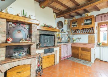 Cucina - Quadrilocale Via monte rosa
 
1, Semproniano - foto 19
