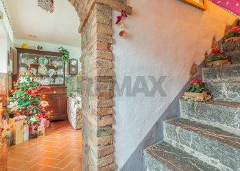 Scale - Quadrilocale Via monte rosa
 
1, Semproniano - foto 30