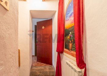 Hall / corridoio - Quadrilocale Via monte rosa
 
1, Semproniano - foto 42