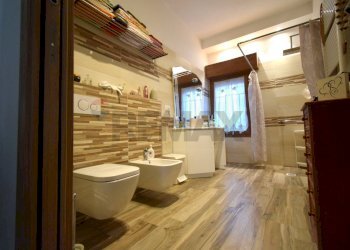 Bagno - Casa semi indipendente via malerba
 
5, Sala Baganza - foto 14