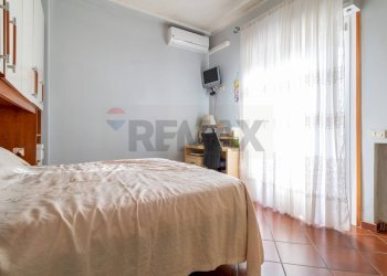 Camera / camera da letto - Trilocale Via Rumenia
 
193/C, Pomezia - foto 5