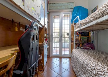 Camera / camera da letto - Trilocale Via Rumenia
 
193/C, Pomezia - foto 9