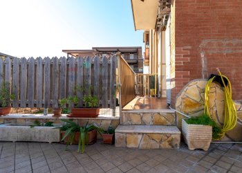 Terrazza - Trilocale Via Rumenia
 
193/C, Pomezia - foto 10