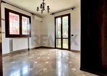 Stanza vuota - Villa strada longara, Vicenza - foto 9