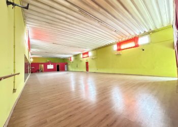 Foto 6 - Capannone via Italo Calvino
 
6, Lecce - foto 6