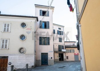 Edificio all\'aperto - Bilocale Vicolo del Quartiere
 
1-3, Langhirano - foto 1
