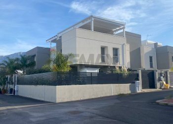 Casa all\'aperto - Appartamento Via San Josè Escrivà
 
32, Terrasini - foto 2