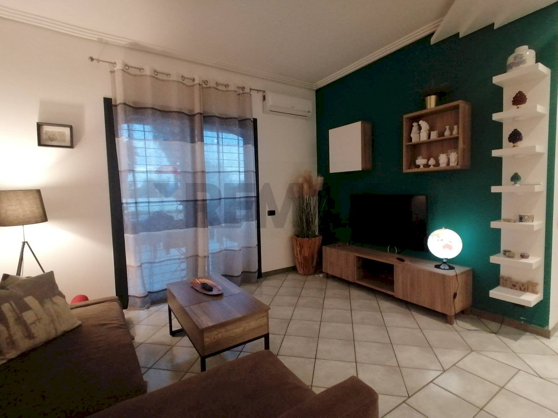 Soggiorno - Villa via Saragat
 
47, Comiso - photo 1