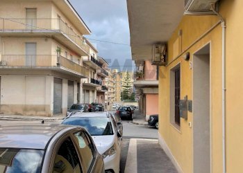 Edificio all\'aperto - Ufficio Corso Vittorio Veneto
 
691, Ragusa - foto 4