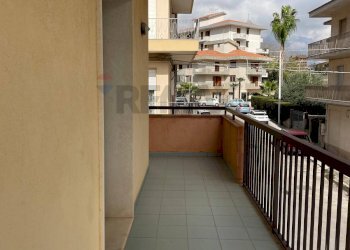 Balcone - Ufficio Corso Vittorio Veneto
 
691, Ragusa - foto 9