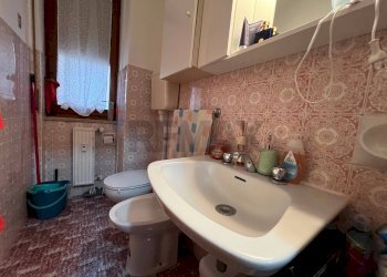 Bagno - Quadrilocale Via Arenazze
 
6, Chieti - foto 11