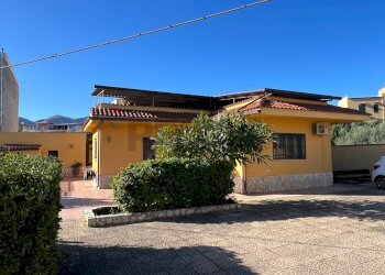 Casa all\'aperto - Villa PASSAGGIO S.7
 
4, Palermo - foto 3