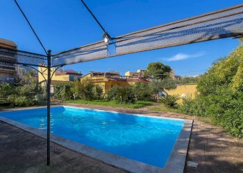 Piscina - Villa PASSAGGIO S.7
 
4, Palermo - foto 16