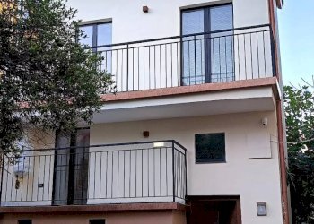 Foto 1 - Casa indipendente Via Tito Lucrezio Caro
 
18, Nocera Inferiore - foto 1