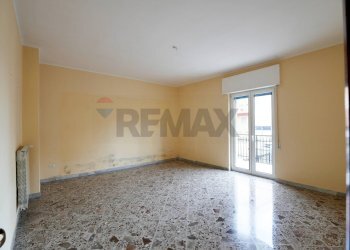 Stanza vuota - Quadrilocale Via Leonardo Da Vinci
 
36, Valenzano - foto 3