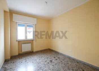 Stanza vuota - Quadrilocale Via Leonardo Da Vinci
 
36, Valenzano - foto 5