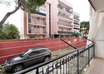 Balcone - Quadrilocale Via Leonardo Da Vinci
 
36, Valenzano - foto 6