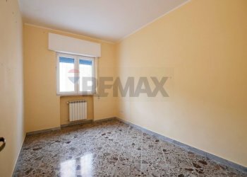 Stanza vuota - Quadrilocale Via Leonardo Da Vinci
 
36, Valenzano - foto 9