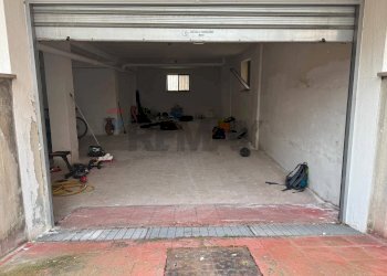 Parcheggio - Quadrilocale Via Leonardo Da Vinci
 
36, Valenzano - foto 15