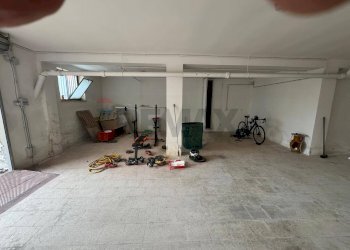 Palestra - Quadrilocale Via Leonardo Da Vinci
 
36, Valenzano - foto 18