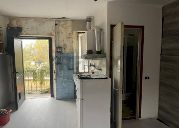 Cucina - Trilocale Via Roma
 
21, Dormelletto - foto 11