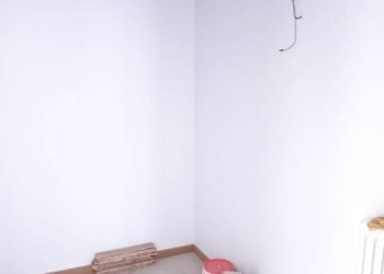 Stanza non arredata - Quadrilocale via Massimo d'Azeglio, 24C, Bologna (zona Centro Storico) - foto 16