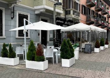Cortile interno - Bar Tavola Calda - Fredda via della Repubblica, 20, Settimo Torinese - foto 2