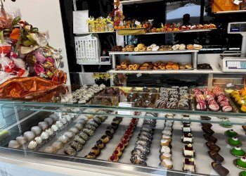 Interno non residenziale - Bar Tavola Calda - Fredda via della Repubblica, 20, Settimo Torinese - foto 5