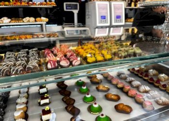 Interno non residenziale - Bar Tavola Calda - Fredda via della Repubblica, 20, Settimo Torinese - foto 6