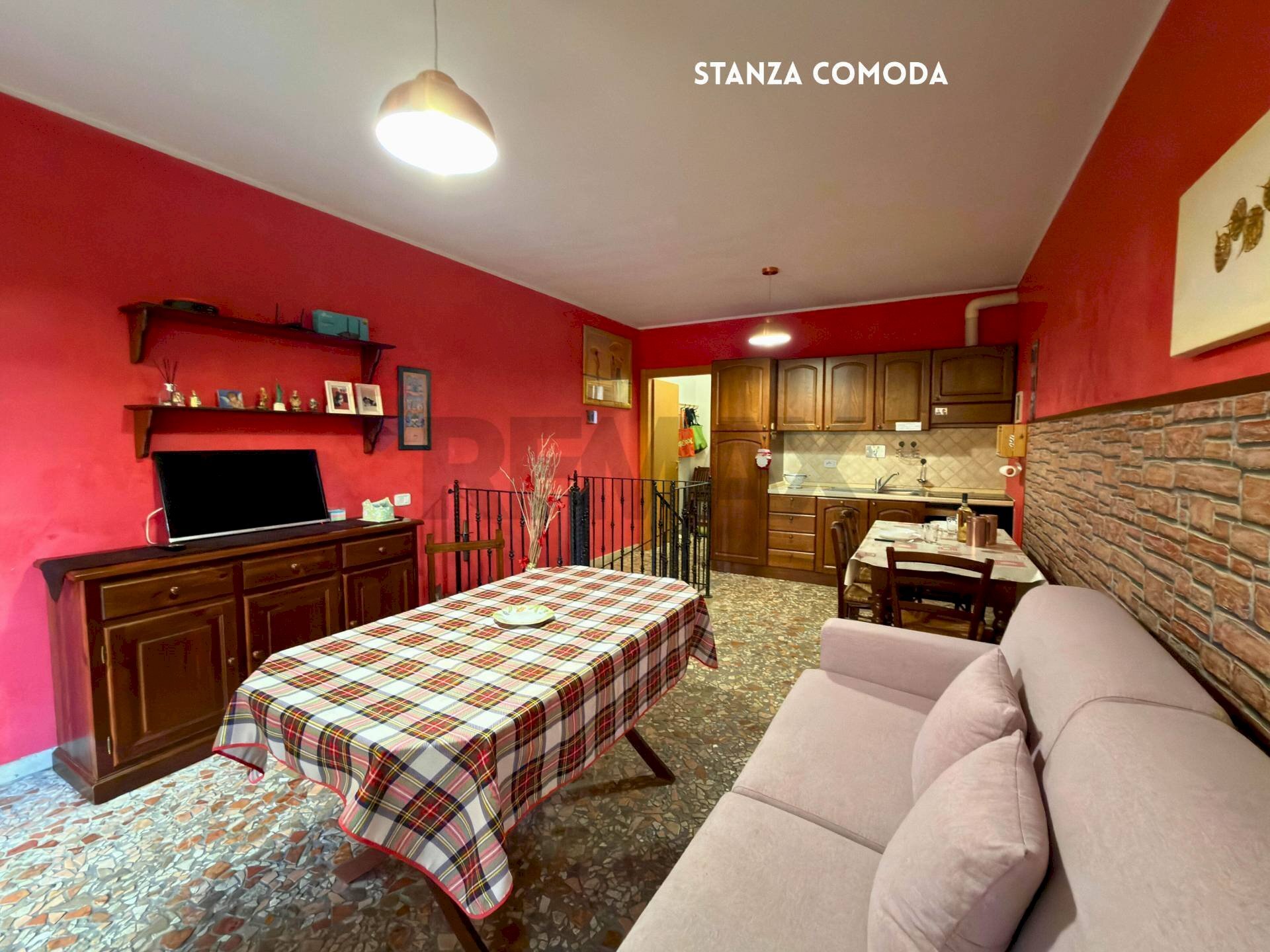 Soggiorno - Three-room apartment LOC. COL DI SASSO, BORGO ETRUSCO
SNC, Scarlino - photo 2