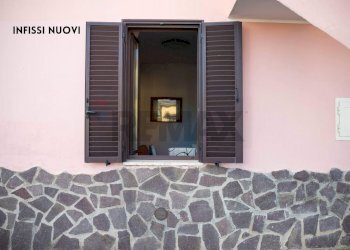 FINESTRA - Casa semi indipendente VIA DELLA COLLACCHIA
 
61, Roccastrada - foto 26