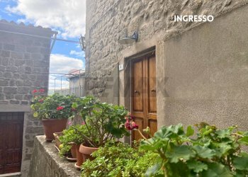 FACCIATA - Casa indipendente VIA LUNGA
 
23, Santa Fiora - foto 3