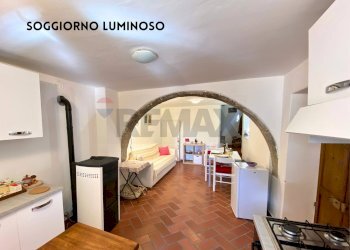 Sala da pranzo - Casa indipendente VIA LUNGA
 
23, Santa Fiora - foto 12