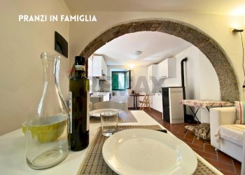 Sala da pranzo - Casa indipendente VIA LUNGA
 
23, Santa Fiora - foto 15