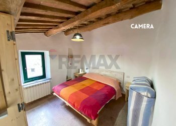 Camera / camera da letto - Casa indipendente VIA LUNGA
 
23, Santa Fiora - foto 30