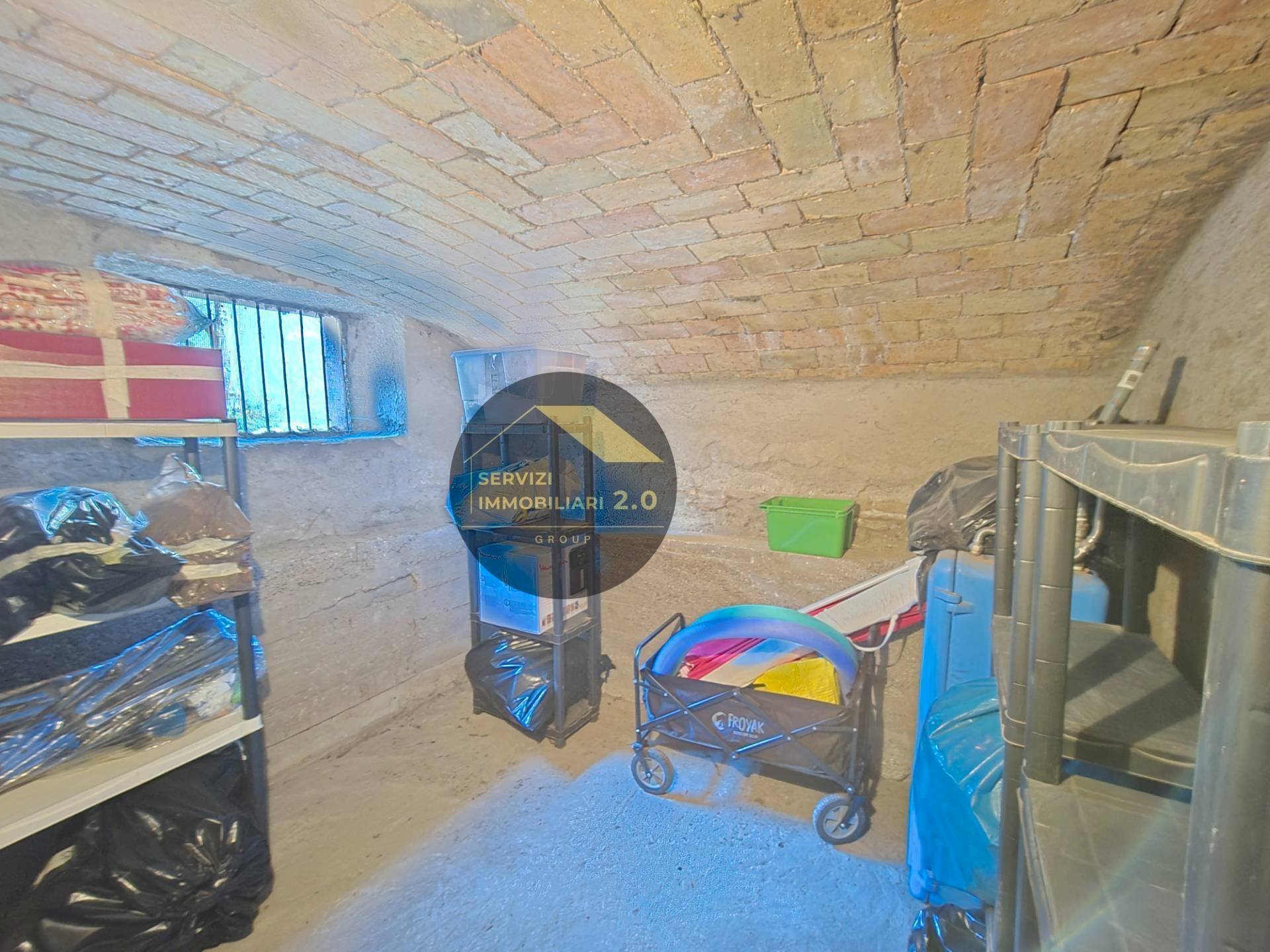 Foto 2 - Box Via Acquaroni
 
103, Roma - foto 2