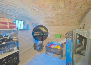 Foto 2 - Box Via Acquaroni
 
103, Roma - foto 2