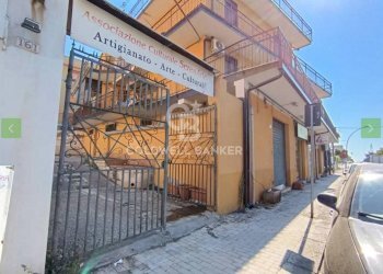 Foto 2 - Quadrilocale VIA VITTORIO EMANUELE
 
161, Gravina di Catania - foto 2