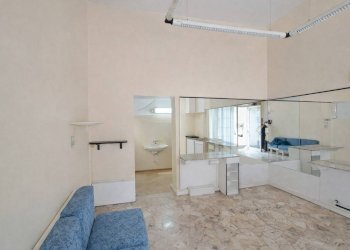 Foto 1 - Locale Commerciale Via Giorgio Byron, Ferrara - foto 1