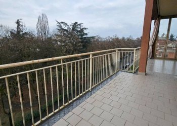 Terrazzo - Quadrilocale via Leonardo Bistolfi, 24, Asti - foto 3