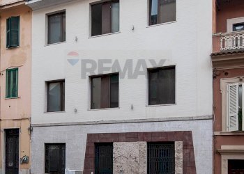 Edificio all\'aperto - Casa semi indipendente Frosinone - foto 12